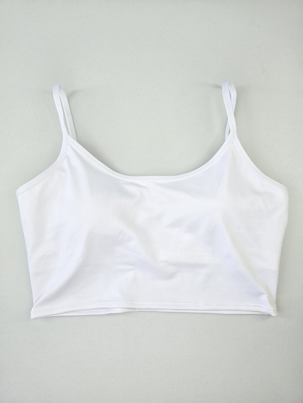 Victoria's Secret PINK Active Ultimate Lightly Lined Bra Top Cami White L NWT